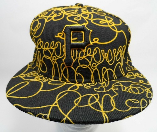 Gorra de los Piratas de Pittsburgh para Hombres New Era 59FIFTY Ajustada Graffiti Gorra para Garabatos 7 1/4 - Imagen 1 de 10