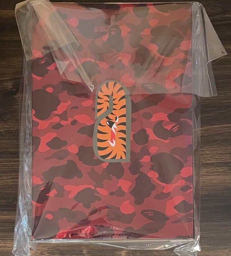 BE@RBRICK BAPE CAMO TIGER 400% & 100% RED Medicom Toy BE@RBRICK BAPE CAMO TIGER 400% & 100% RED Medicom Toy