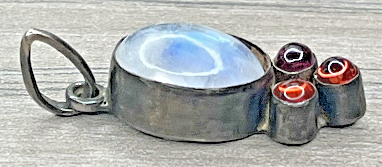 Picture 3 of 10