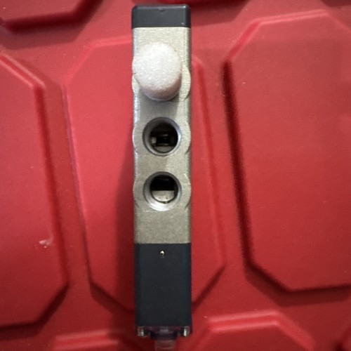 Nordson 1095800 Elettrovalvola nuovo senza scatola - Foto 3 di 3