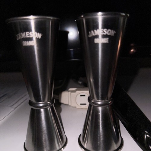 Jameson Naranja Doble Cara Jiggers (Juego de 2) Envío Gratis EE. UU. - Imagen 2 de 3