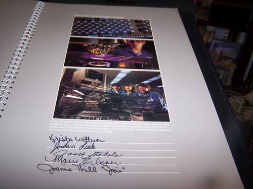 CRAY Research T3D Portfolio mit Fotos verschiedener Abteilungen - Bild 7 von 12