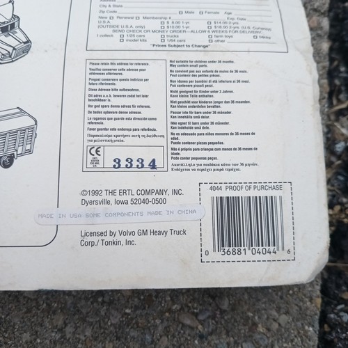Ertl Farm Country Conventional Cab Semi Grain Trailer NIP 4044 Toy - Picture 6 of 8