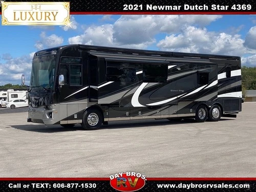 21 Newmar Coach Dutch Star 4369 Luxury Diesel Motorhome Class A RV Recliners