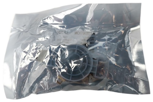 Light Sensor Rain Replacement Part BMW X5 F15 F16 61355A61844 New Original - Picture 3 of 3