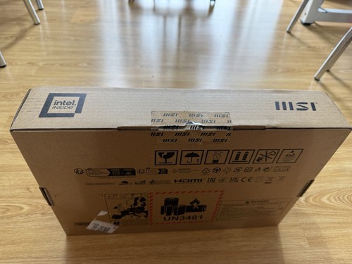 MSI Modern 14 Laptop Intel Core I5, 512GB SSD, Black - Picture 3 of 4