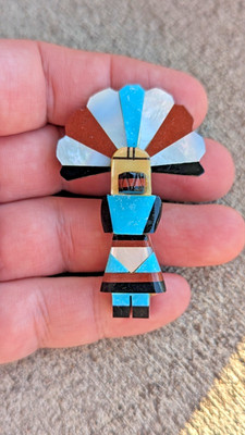 Vintage Carved Zuni Chief Fetish Figure Turquoise Pipestone Jet MOP Inlay