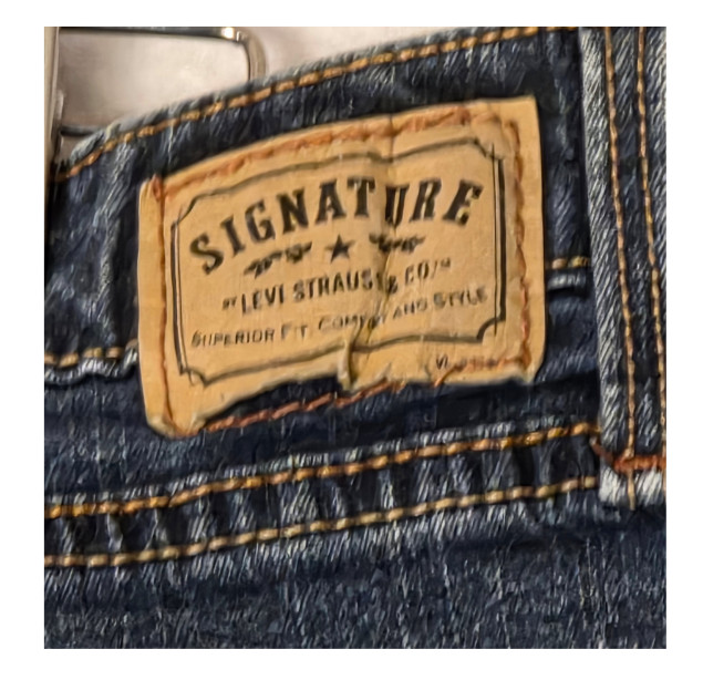 Signature By Levi Strauss Size 18 Medium Women's Denim Jeans Boot cut Mid Rise image 6