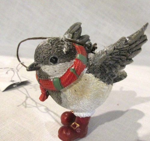 Pollo Nevado con Bufanda Roja y Botas Rojas Adorno Árbol de Navidad 3.5"H NUEVO - Imagen 1 de 4