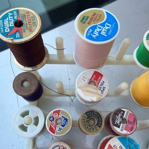 Vintage Sewing Thread Organizer with Assorted Spools Multi-Color - Picture 2 of 7