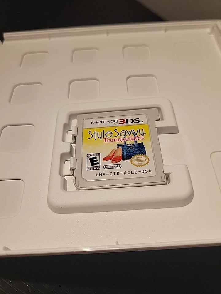 Style Savvy Trendsetters - 3DS CIB with Manual - Tested  - Image 2 of 4
