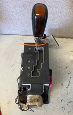 2005-2007 Chrysler 300 Automatic Floor Gear Shift Shifter Assembly OEM