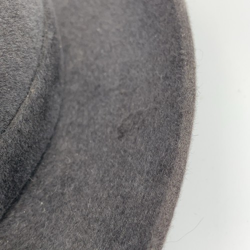 Sombrero Fedora de Fieltro Churchill Ltd De Colección ~ Gris ~ 7 1/2 ~ Plumas ~ Usado en Excelente Condición - Imagen 8 de 12