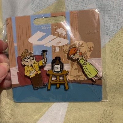 Disney Store Up Pixar Carl Ellie Paradise Falls 3 Pin Set 2021 Neu in OVP