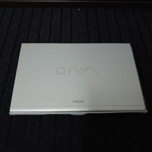 SONY VAIO Z VPCZ Laptop Hybrid Carbon Aluminum Build Mint Condition Japan F/S - Picture 3 of 10