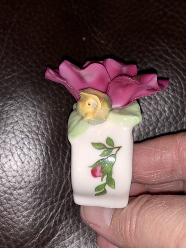 Royal Albert Old Country Rose Sculpted Pink Rose 7 Serviettenringe Vintage 1962 - Bild 6 von 8