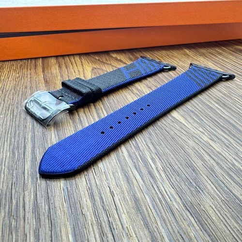 Apple Watch Hermes Band Single Tour Jumping Blue/Black 41/40/38/42 mm - 第 6/7 張圖片