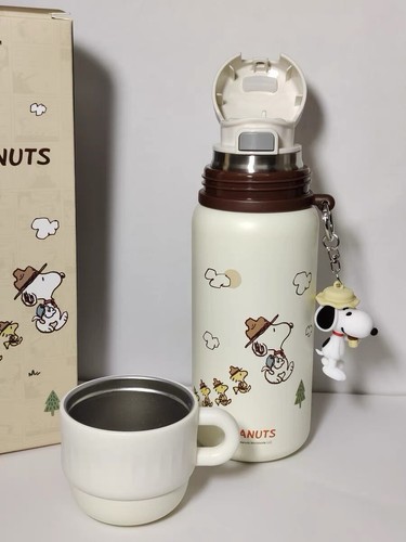 Snoopy Stainless Steel Water Bottle 500ml With Stainless Steel cup - Picture 3 of 4