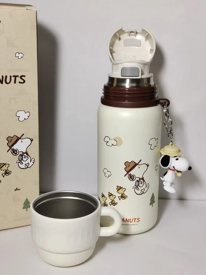Botella de agua de acero inoxidable Snoopy 500 ml con taza de acero inoxidable Foto 3 de 4