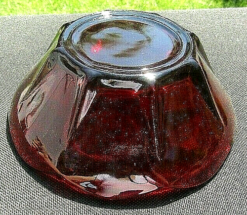 Anchor Hocking Ruby Red 4 1/2" Scalloped Small Dessert / Berry Bowl - Picture 4 of 4