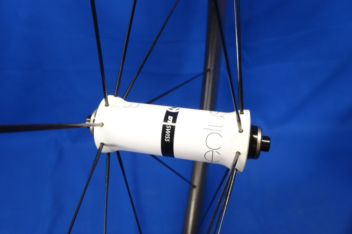 Bontrager Aeolus 7 Carbon Tubular Rim Brake Wheelset, 11