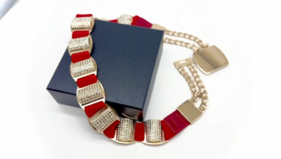 Women Red Elastic Waistband Fashion Belt Gold Metal Square  display picture 1