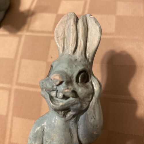 Coppia di coniglietti blu in gesso vintage - Foto 8 di 21