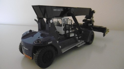Oxford Konecranes Container Reach Stacker Modell 1:76 No Livery Code 3 - Bild 2 von 3