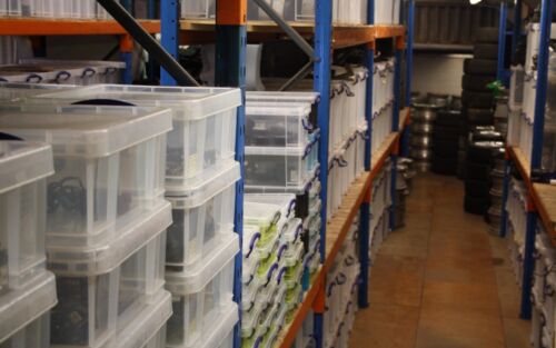 Breaking - All models of MX5 - 1000s of parts available - set of 4 wheel nuts - Afbeelding 4 van 12