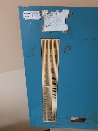 Soviet mainframe computer M5100 frame door - Picture 2 of 14
