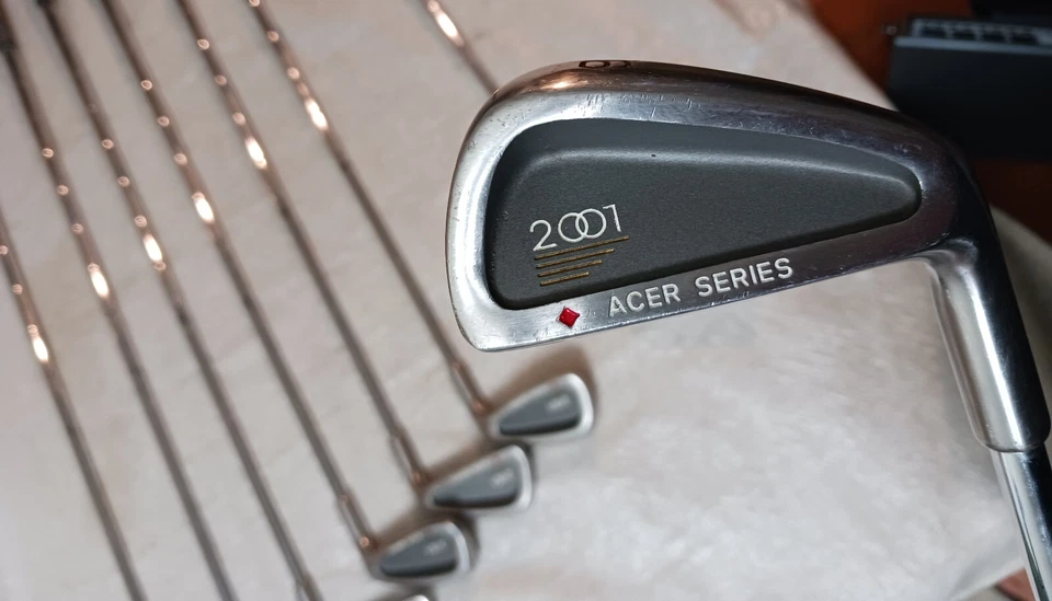 Acer Series 2001 RH Iron Set 3-PW True Temper Steel Shafts - Playable Grips - Image 4 of 4