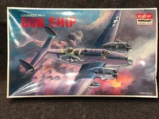 Academy Minecraft Model Kits (Aircraft) Lockheed PV-1 Gun Ship 1:72 scale