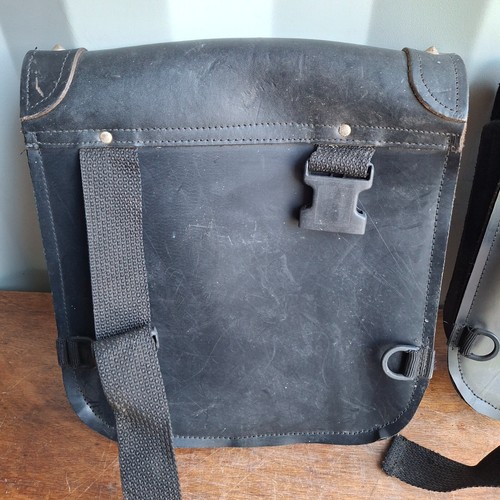 Oxford Lifetime leather classic motorcycle paniers, Vintage - Picture 14 of 17