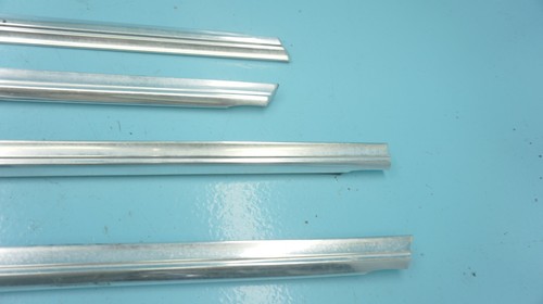 MERCEDES-BENZ W108 250SE 280S , DOOR EXTERIOR SIDE WINDOW CHROME TRIM SET 4Qty - Picture 8 of 24