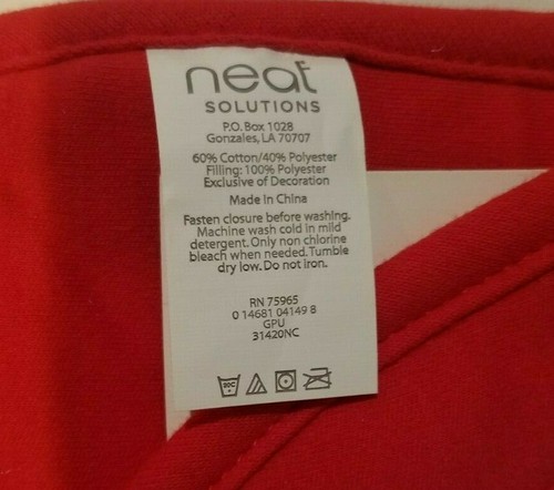 Baberos acolchados para bebés y niñas Neat Solutions feliz día de San Valentín a tu elección - Imagen 6 de 9