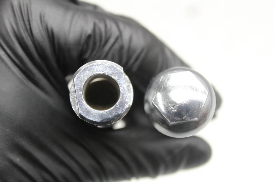 1996 YAMAHA VIRAGO 750 XV750 FRONT & REAR AXLE 42X-25381-00-00 - Imagem 3 de 4