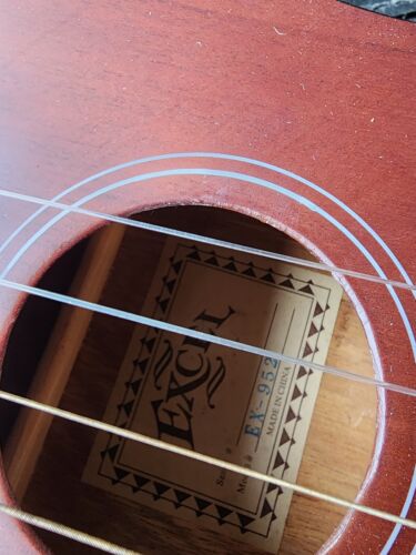 Excel Walnut Ukulele With Travel Case Great Shape NEW Shape Hardly Played - Picture 4 of 8