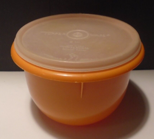 Tupperware 270 verbrannte orange Mischschleife Aufbewahrungsschleife 4 Tassen durchsichtiger Deckel
