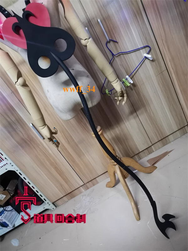 Foto 10 di 14