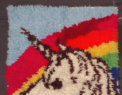 Vtg 80's Latch Hook Rainbow Unicorn Rug Wall Hanging Finished Piece 17x23" - Picture 2 of 12
