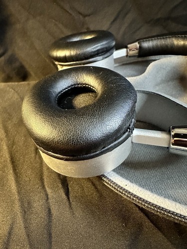 BOHM B66 Wireless On-Ear Noise Canceling Headphones Black Silver with Case WORKS - Picture 8 of 18