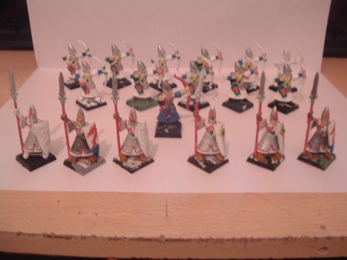 Warhammer plastic figures Elf Bowmen & Guards - Picture 2 of 4