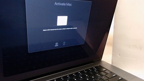 Apple MacBook Pro 16"" (1 TB/Apple M1 Pro/32 GB) - Foto 2 di 4