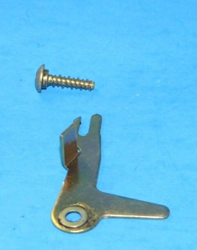 Refrigerador Frigidaire: palanca de brazo apagada para fabricante de hielo (5304456675) (P2529) - Imagen 3 de 5