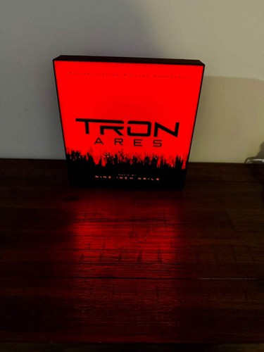 Tron Ares & NIN Soundtrack Cover LED Illuminated Wall Sign - USB Powered Display - Picture 1 of 4