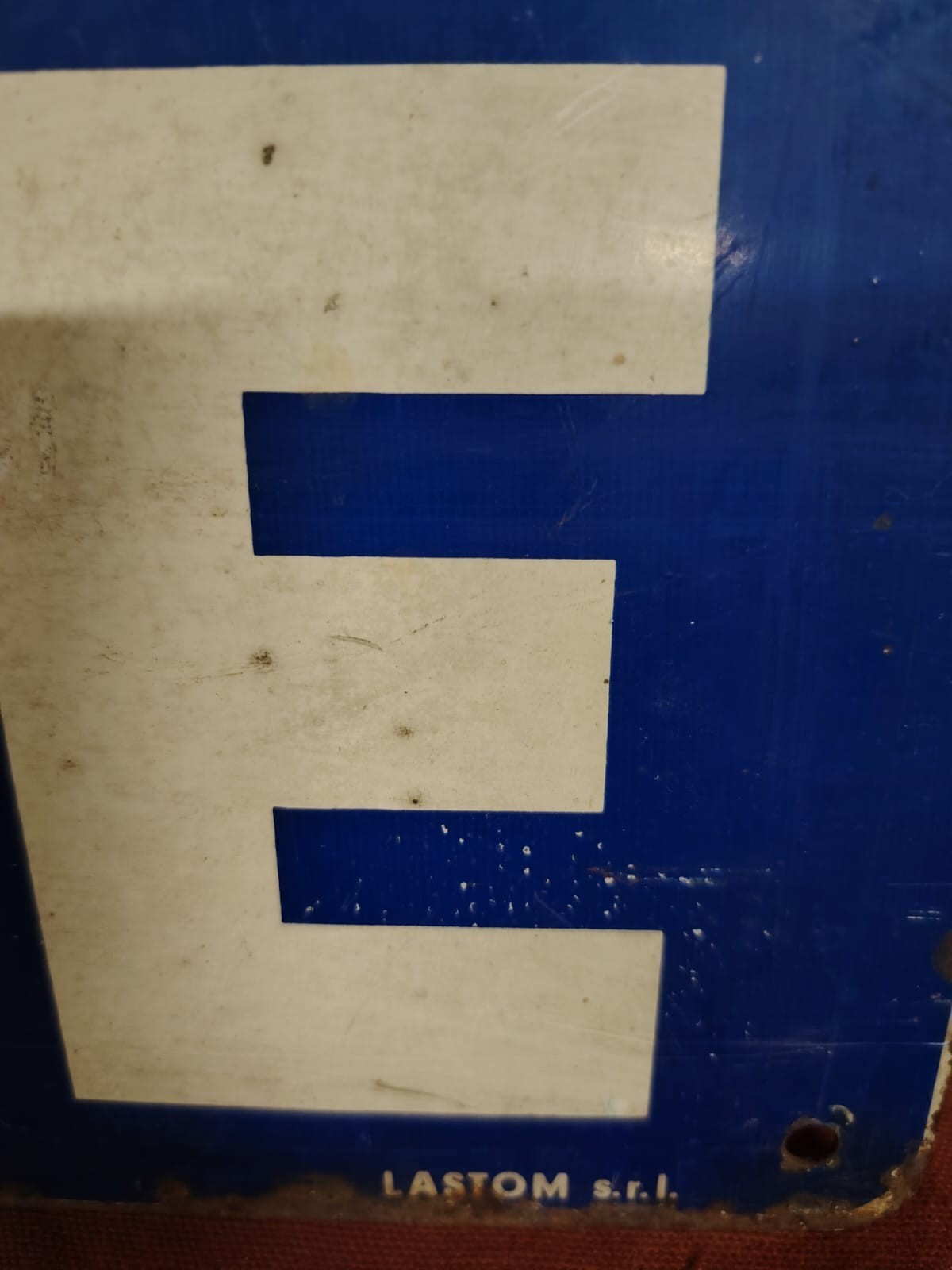 Foto 7 di 7
