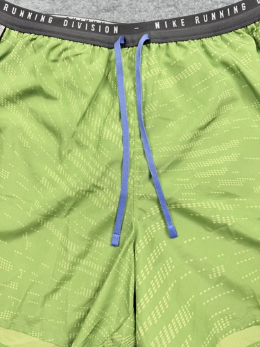 Nike Running Division Dri-FIT Shorts Large 5" Standard Fit Reflective Pockets - Picture 2 of 17