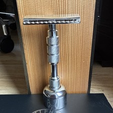 Claymore Alpha Shaving single edge razor and stand.