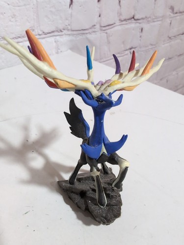 Pokemon X&Y Xerneas Legendary Pokemon Vinyl Figure Nintendo Tomy 3" - Picture 6 of 8