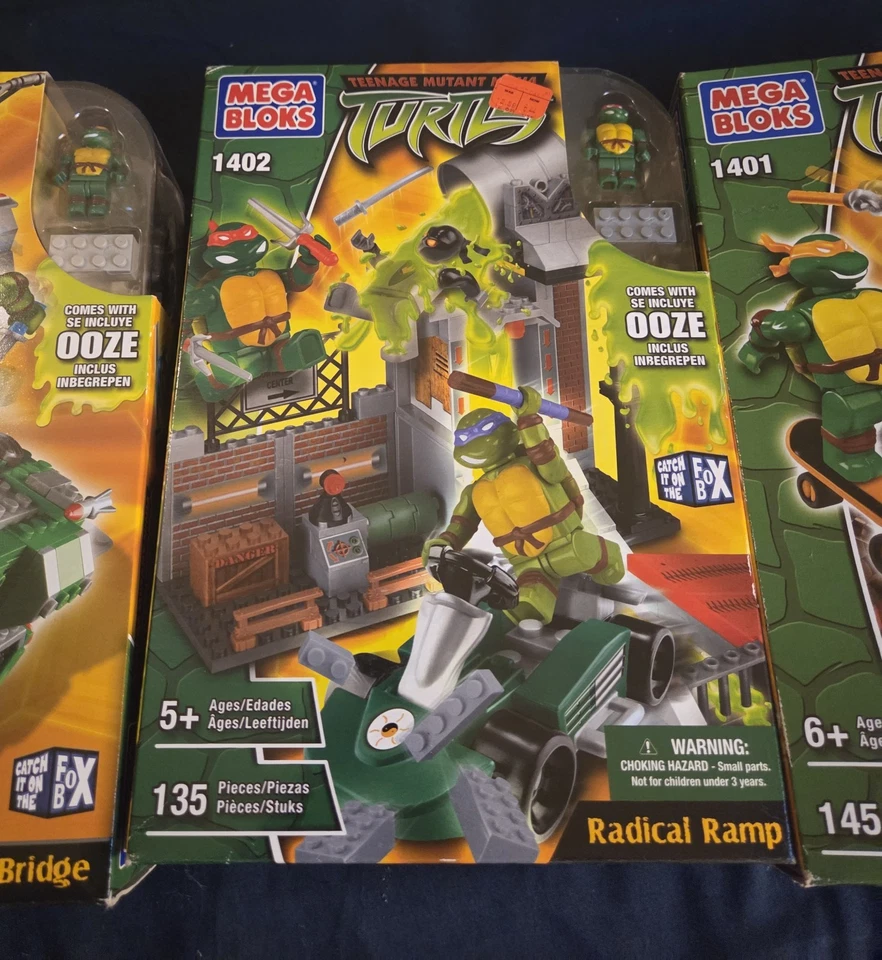 TMNT 2003-2007 MEGA BLOKS Sets 1421, 1411, 1402, 1401 ALL New In Box RARE Sets - Image 4 of 4